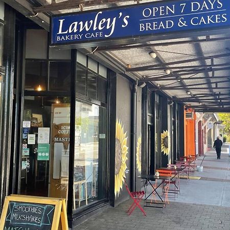 Appartamento Fiveways Balcony, King Bed, Chef'S Kitchen Fremantle Esterno foto