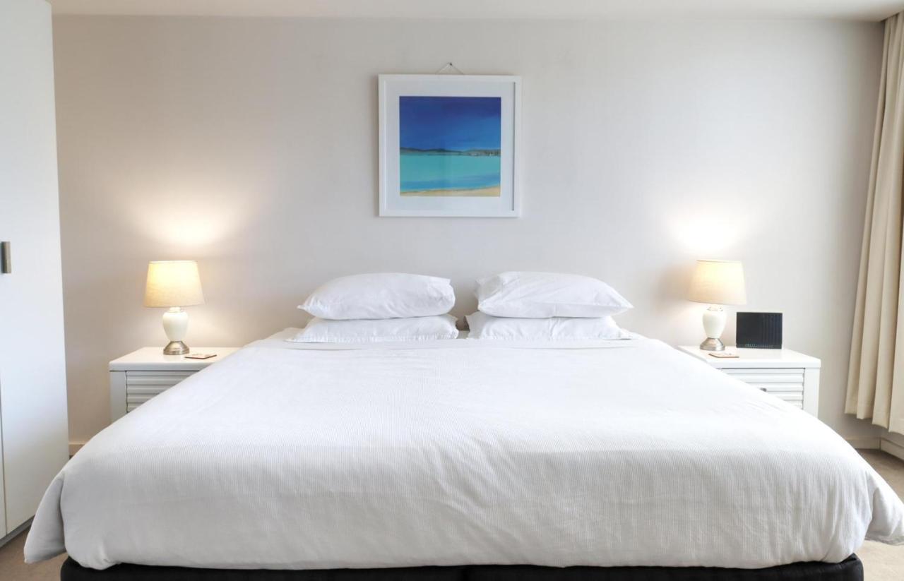 Appartamento Fiveways Balcony, King Bed, Chef'S Kitchen Fremantle Esterno foto