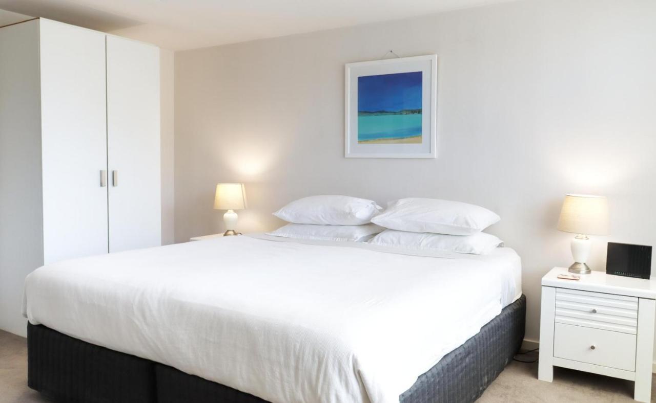 Appartamento Fiveways Balcony, King Bed, Chef'S Kitchen Fremantle Esterno foto